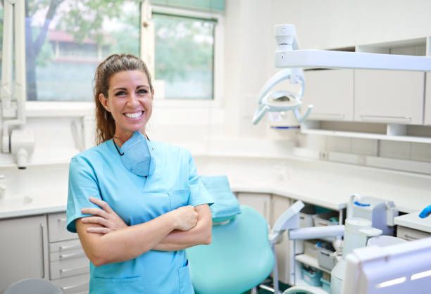 Dentist Marketing: How Dental Practices Can Add $150K in Recurring Revenue with Aesthetic & Wellness Services